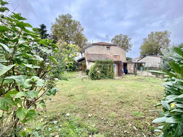 Vente Immeuble 8 pièces 193 m2 à Villeneuve-sur-Lot