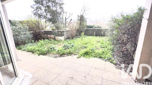 Appartement à vendre 4 pièces 93 m² Courbevoie