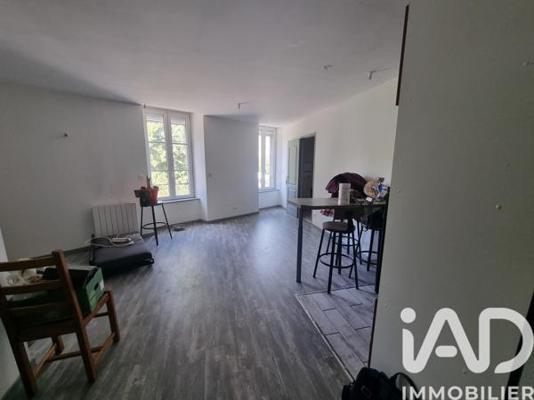 Immeuble à vendre 334,38 m² Saint-Germain-Laval