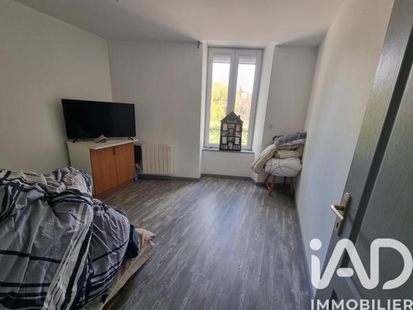 Immeuble à vendre 334,38 m² Saint-Germain-Laval