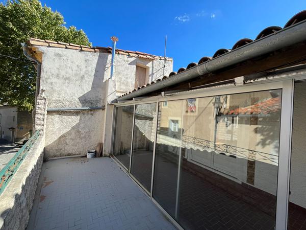 Maison à vendre Montlegun 130 m² avec garage double, véranda et potentiel à rénover