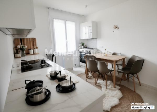 Maison mitoyenne 2 cotés, 4 pièces entièrement rénovée 68 m²