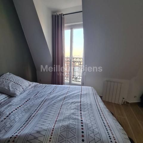 Magnifique deux pièces avec une vue entièrement dégagée sur tout Paris