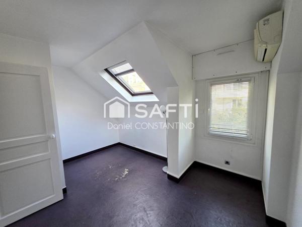 Hyper Centre, 125 m² au Sol avec séjour de 57m²