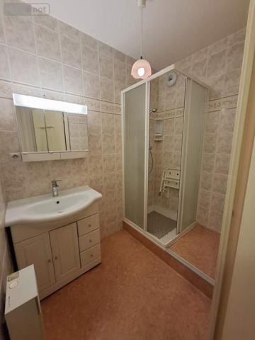 Appartement à vendre à Rennes en Ille-et-Vilaine (35000), ref : 006/2233   
RENNES-BREQUIGNY