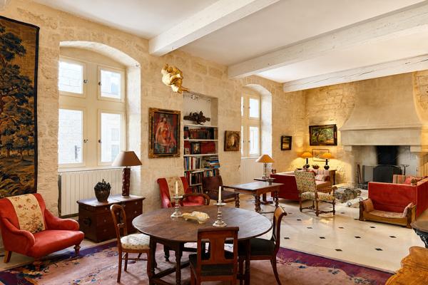 Vente Appartement de luxe Uzès 5 Pièces 256 m²