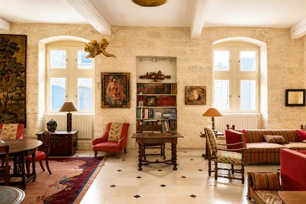 Vente Appartement de luxe Uzès 5 Pièces 256 m²
