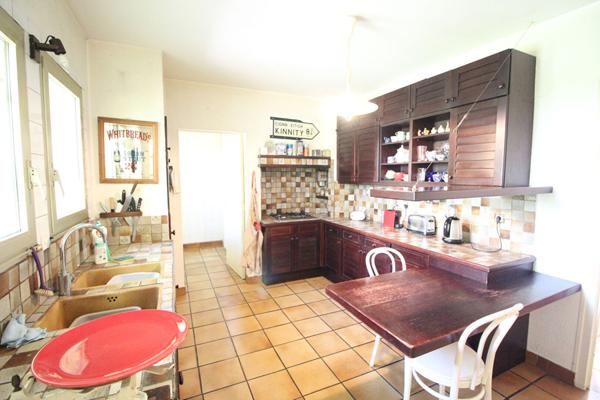 Maison - 6 pièces - 176 m²