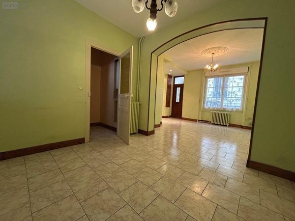 Maison de ville à vendre à Le Mans dans la Sarthe (72000), ref : SL-72021-488   
Centre ville