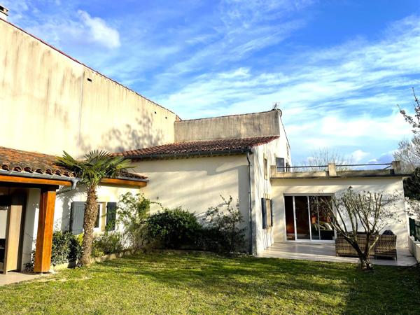 Maison  atypique T5 centre ville, vue imprenable