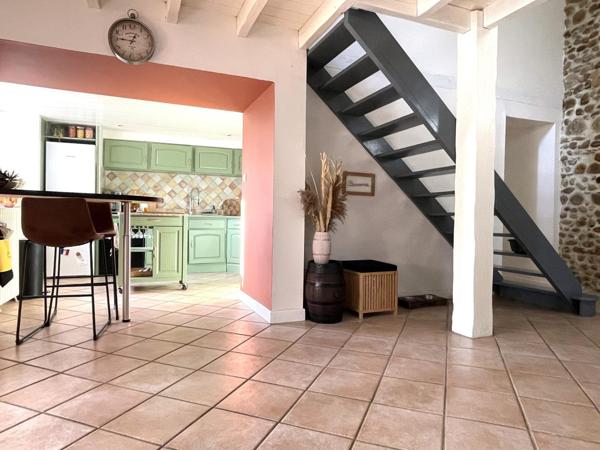 Maison  atypique T5 centre ville, vue imprenable