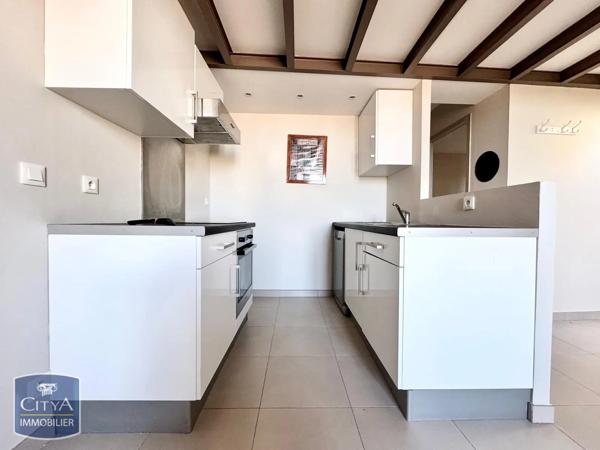 Appartement à louer 2 pièces 37.93m² Nîmes (30000)