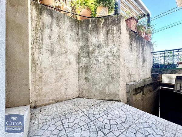 Appartement à louer 2 pièces 37.93m² Nîmes (30000)
