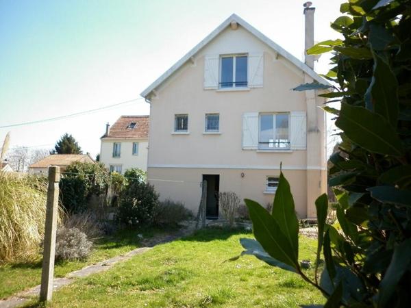 Maison à louer    2 pièces •  Coulommiers