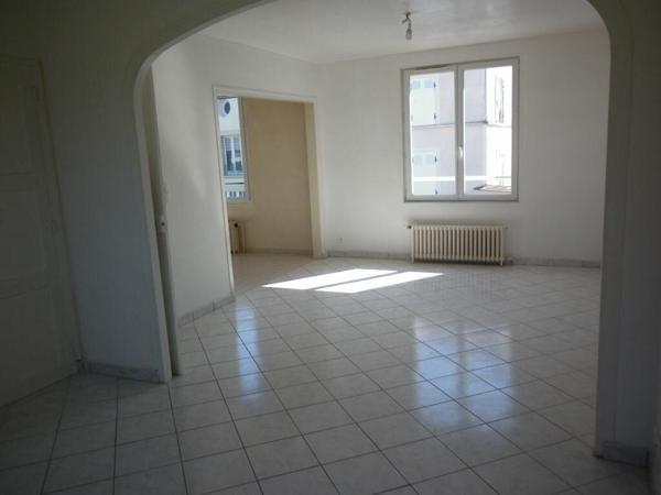 Maison à louer    2 pièces •  Coulommiers