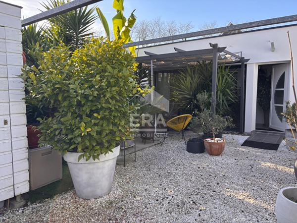 Villa sur deux niveaux à Saint-Jean-de-Luz - Réf 209