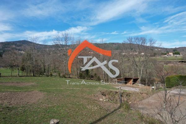 Vente Terrain 1400 m2 à Roisey