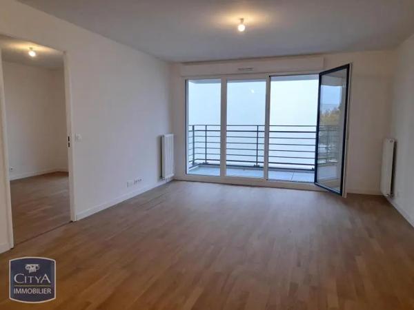 Appartement à louer 2 pièces 46.61m² Thiais (94320)