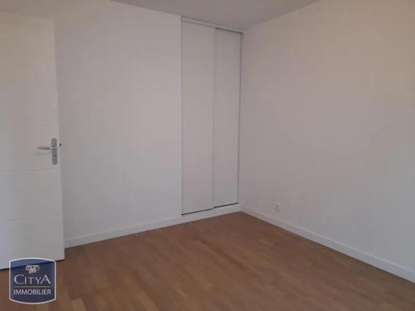 Appartement à louer 2 pièces 46.61m² Thiais (94320)