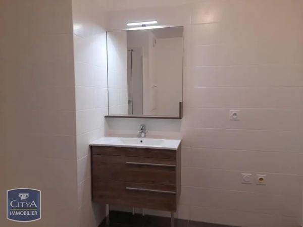 Appartement à louer 2 pièces 46.61m² Thiais (94320)