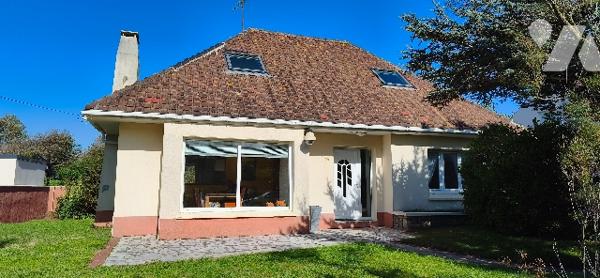 Villa familiale de 106m² avec sous-sol complet et jardin, proche plage et commerces à STELLA-PLAGE