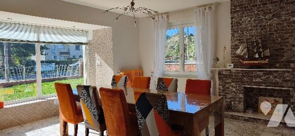 Villa familiale de 106m² avec sous-sol complet et jardin, proche plage et commerces à STELLA-PLAGE