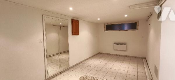 Villa familiale de 106m² avec sous-sol complet et jardin, proche plage et commerces à STELLA-PLAGE