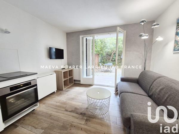 Appartement 1 pièce de 20 m² à Saint-Cyr-sur-Mer (83270)