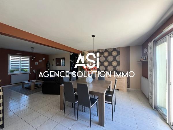 Belle maison de 116m² sur la commune de Villaines la Juhel - 3ch - garage - jardin