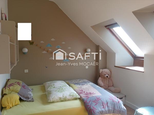 LENNON (29190) : Calme, proche commodités et axe routier