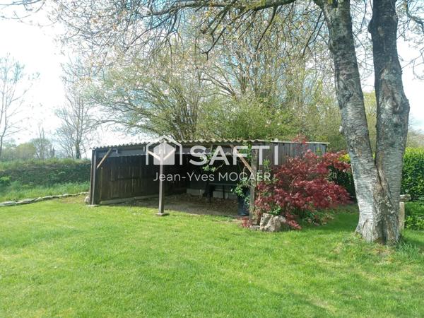 LENNON (29190) : Calme, proche commodités et axe routier