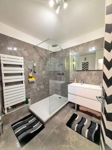 4 pièces 98 m2 Jourdain