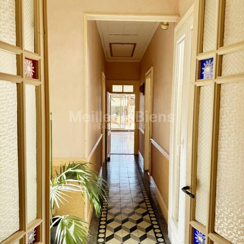 maison vigneronne en plein centre. VIDEO SUR DEMANDE