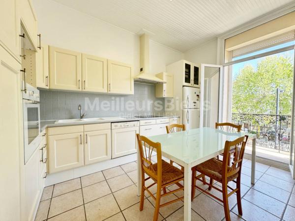 maison vigneronne en plein centre. VIDEO SUR DEMANDE