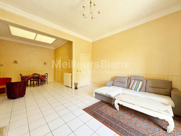 maison vigneronne en plein centre. VIDEO SUR DEMANDE