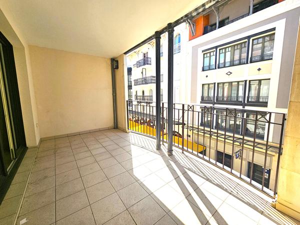 Appartement T3 traversant 73,15 m² avec parking en sous-sol , Arcachon
