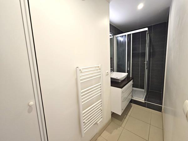 Appartement T3 traversant 73,15 m² avec parking en sous-sol , Arcachon
