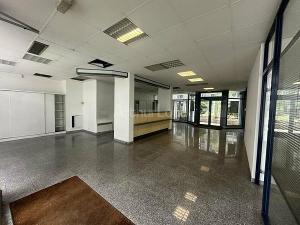 BUREAUX à LOUER de 460 m²