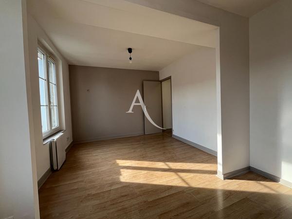 CH-RENAULT Centre - APPT T3