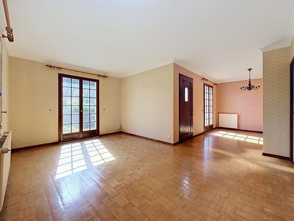 Maison Rives Du Loir En Anjou 5 pièce(s) - Plain-pied en exclusivité