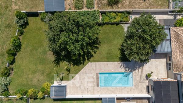 Propriété d'exception composée de deux villas indépendantes avec piscines sur parc paysagé de 4 500