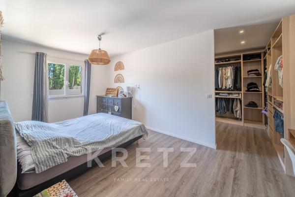 Propriété d'exception composée de deux villas indépendantes avec piscines sur parc paysagé de 4 500