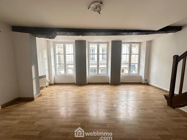 Immeuble 167 m² à Laon 02000