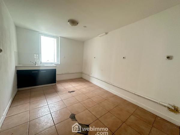 Immeuble 167 m² à Laon 02000