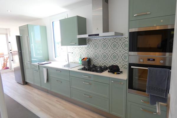 BEAU T3 RENOVE BALCON ASCENSEUR GARAGE Aurillac (15000)