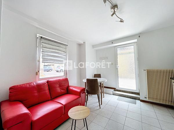 Location appartement Vesoul - 1 pièce(s) - 27 m² - 445 €/mois