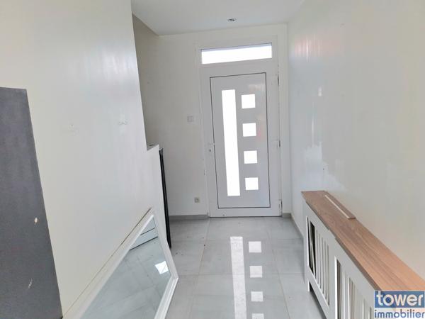 SUPERBE MAISON INDIVIDUELLE ENTIEREMENT RENOVEE DE 132M²