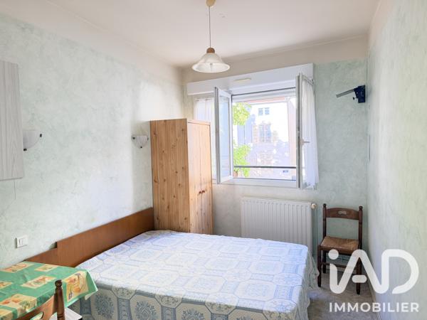 Immeuble à vendre 230 m² Bourbonne-les-Bains