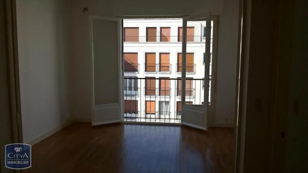 Appartement à louer 2 pièces 46.61m² Blois (41000)