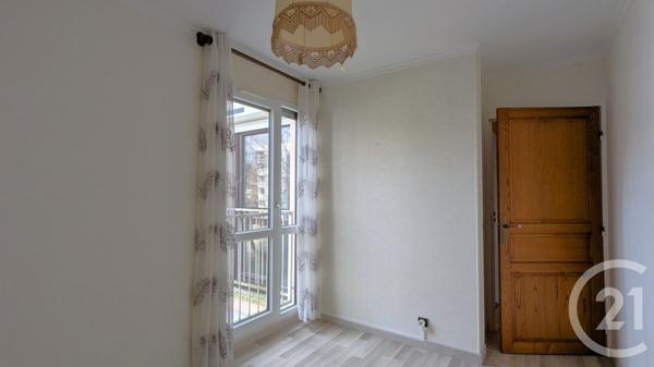Appartement T5 à vendre  5 pièces - 100,28 m2 LA RAVOIRE - 73